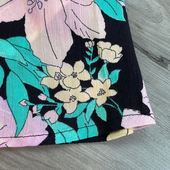 ☀️BILLABONG☀️ BLOOMING COVER UP - Picture 8 of 12